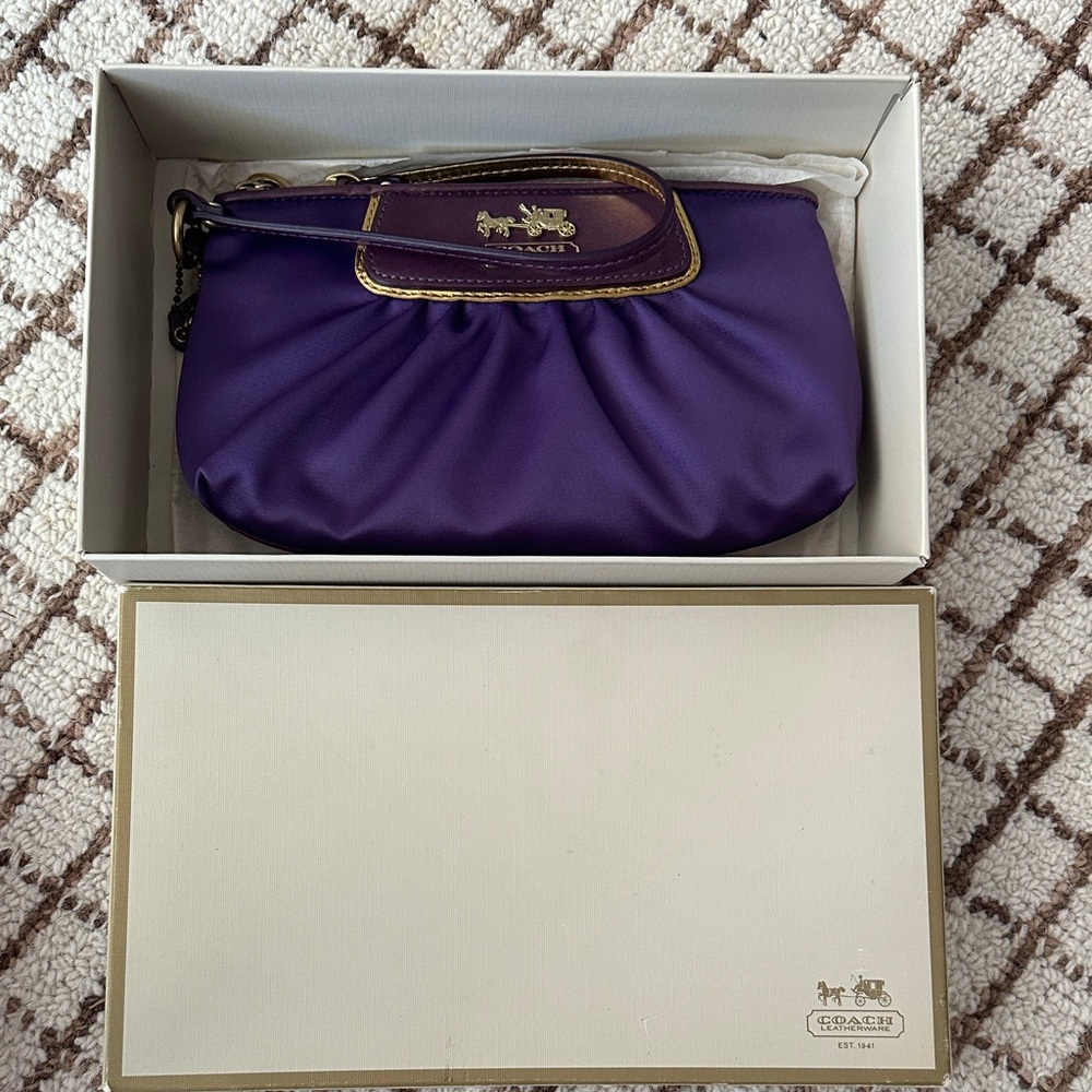 Coach Purple Wristlet Clutch - Picture 5 of 6